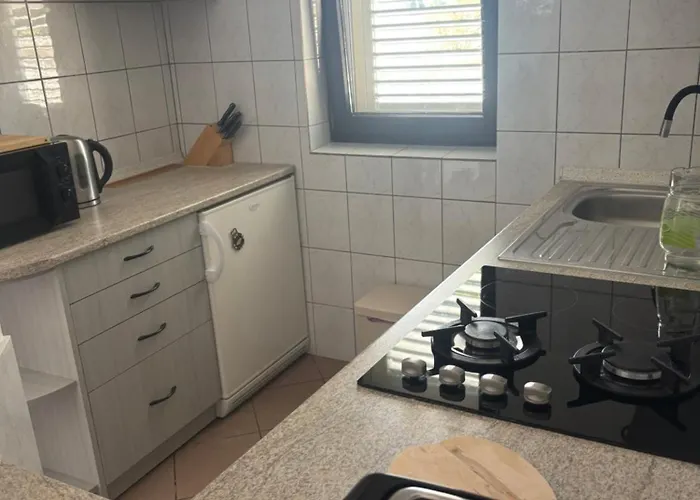 Domattina Vlasici, Pag * Vlašići