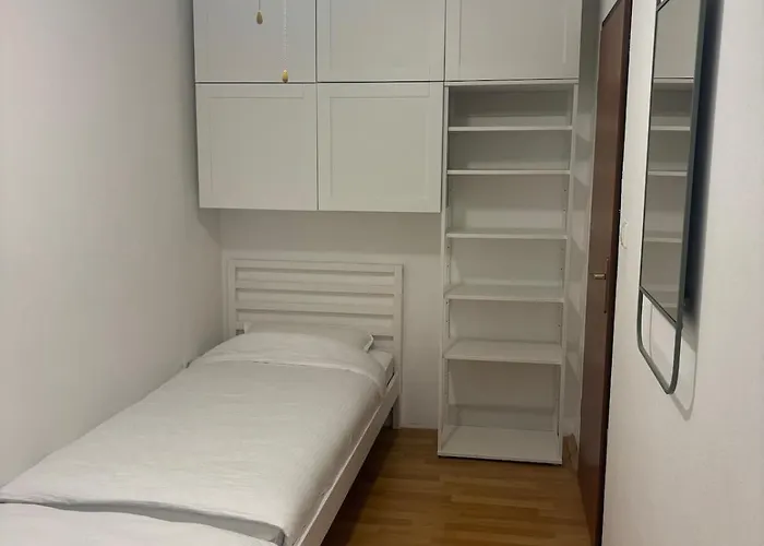 Domattina Vlasici, Pag Casa vacanze